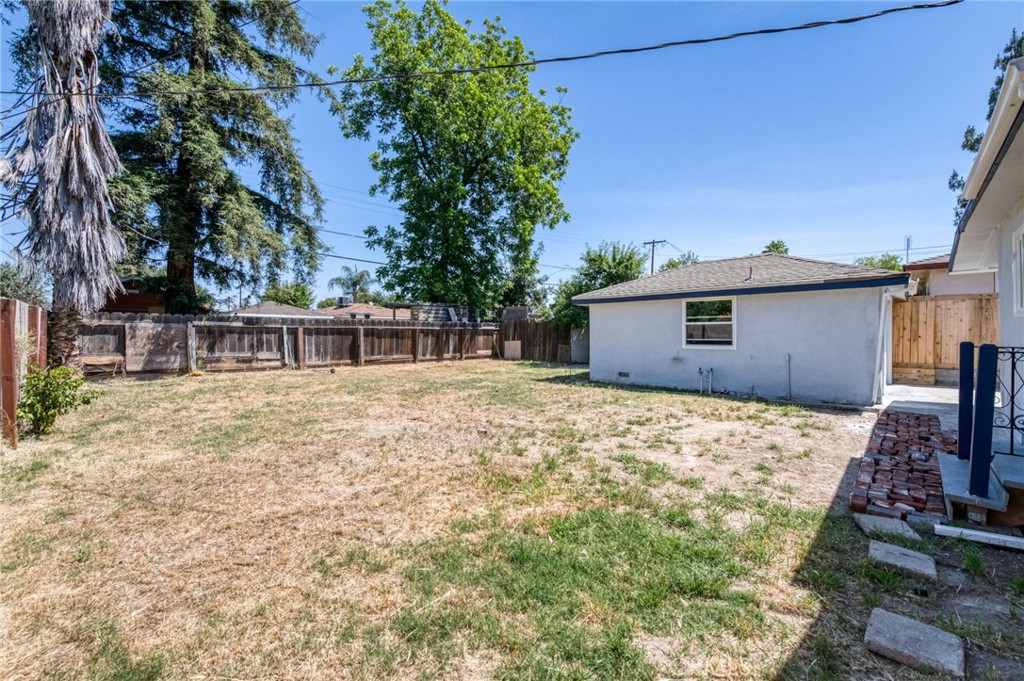 934 W Terrace Property Photo 32