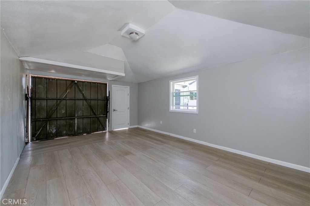934 W Terrace Property Photo 37