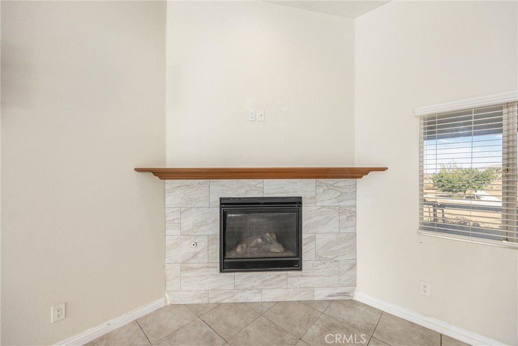 9175 Cottonwood Property Photo 4
