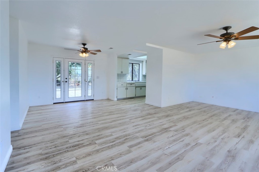 33030 Road 233 Property Photo 5