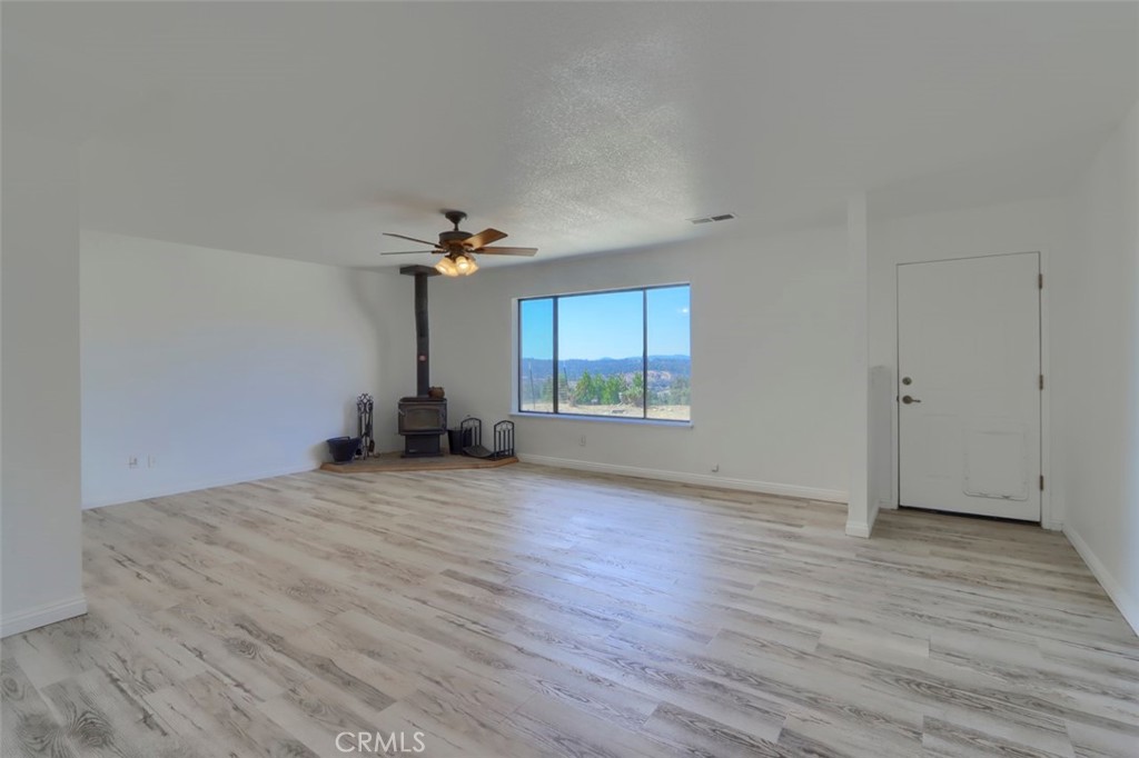 33030 Road 233 Property Photo 6