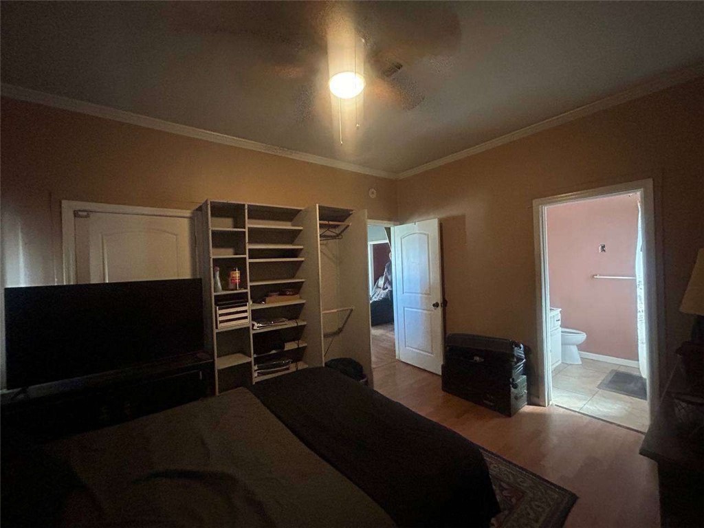 521 Acoma Property Photo 5