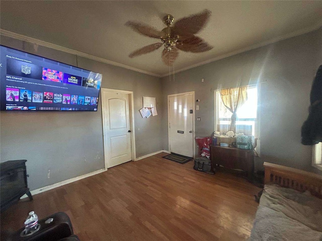 521 Acoma Property Photo 11