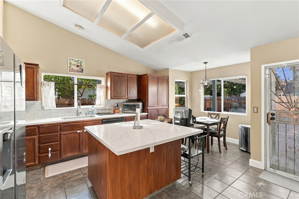2049 Spy Glass Court Property Photo 10