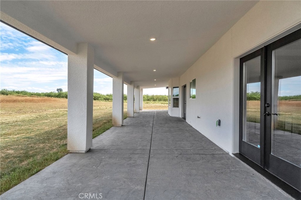 21035 Forest Glen Property Photo 36