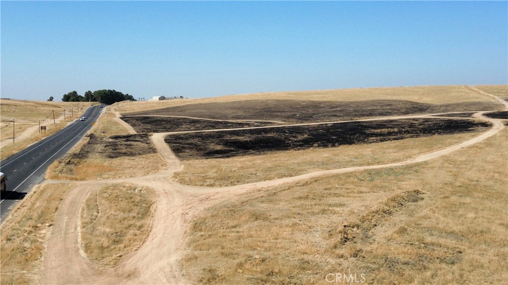 9800 Kern Canyon Road Property Photo 10