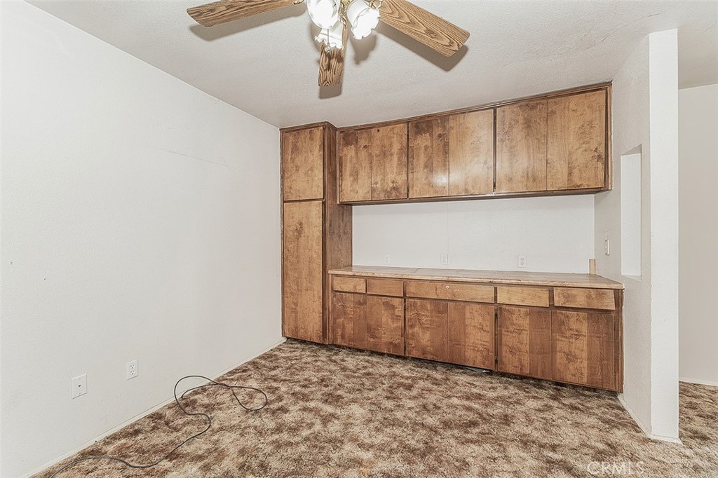 9016 E Dinuba Property Photo 9