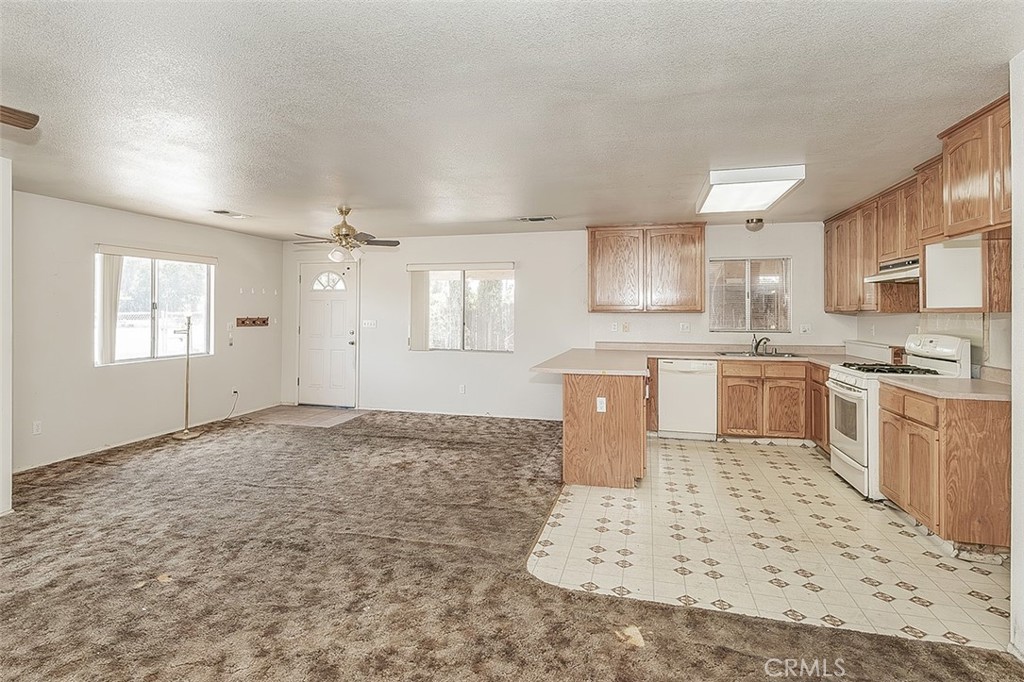 9016 E Dinuba Property Photo 11