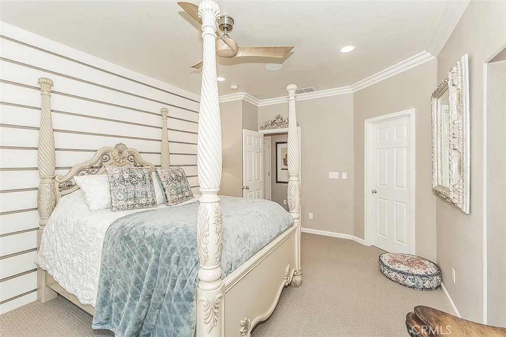 7076 N Cedar Hill Drive Property Photo 22