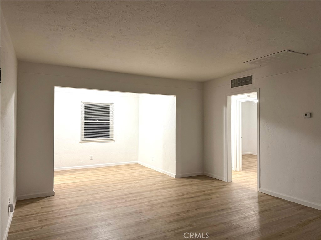 4326 E Brentwood Property Photo 5