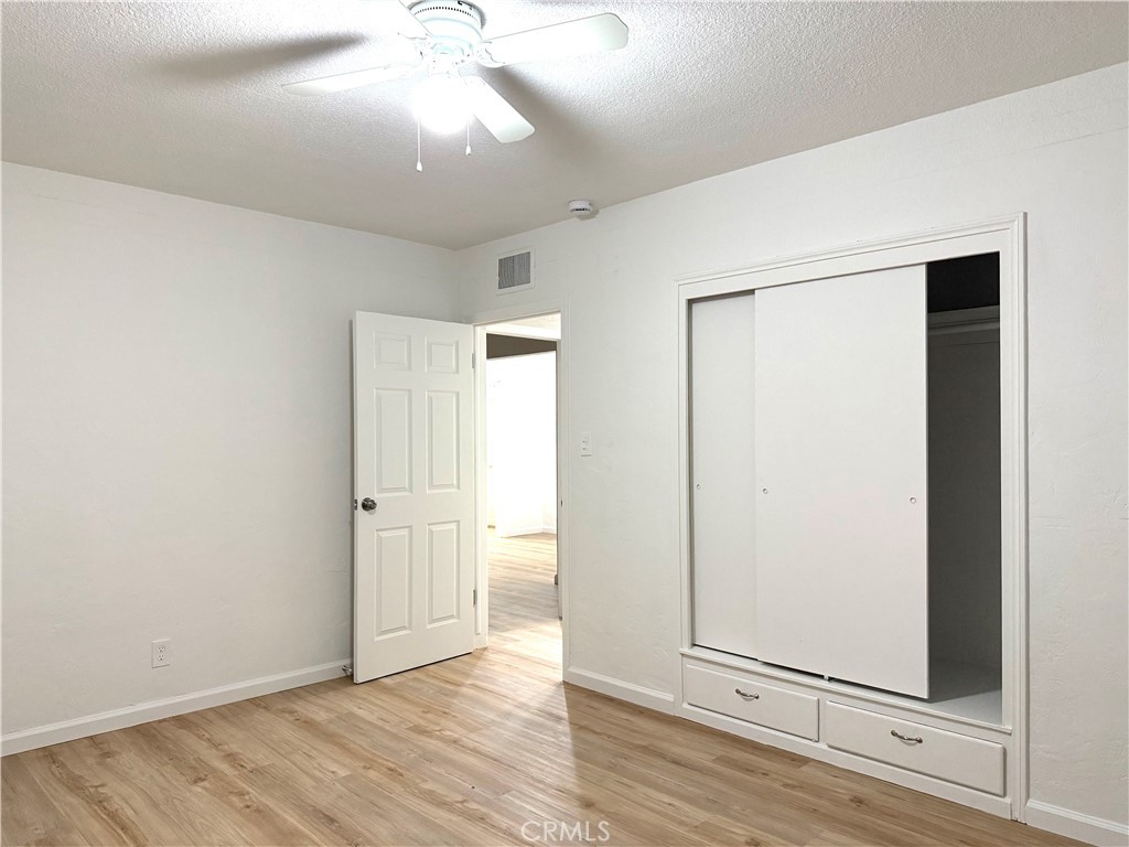 4326 E Brentwood Property Photo 14