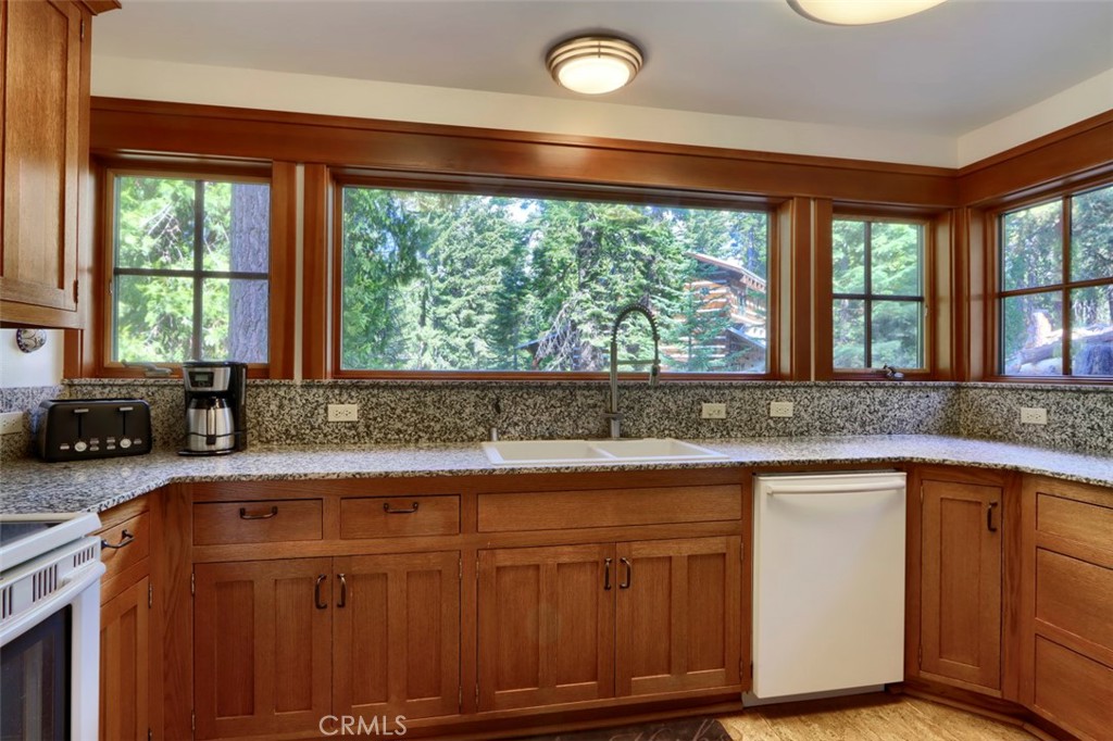 7475 Henness Circle Property Photo 17