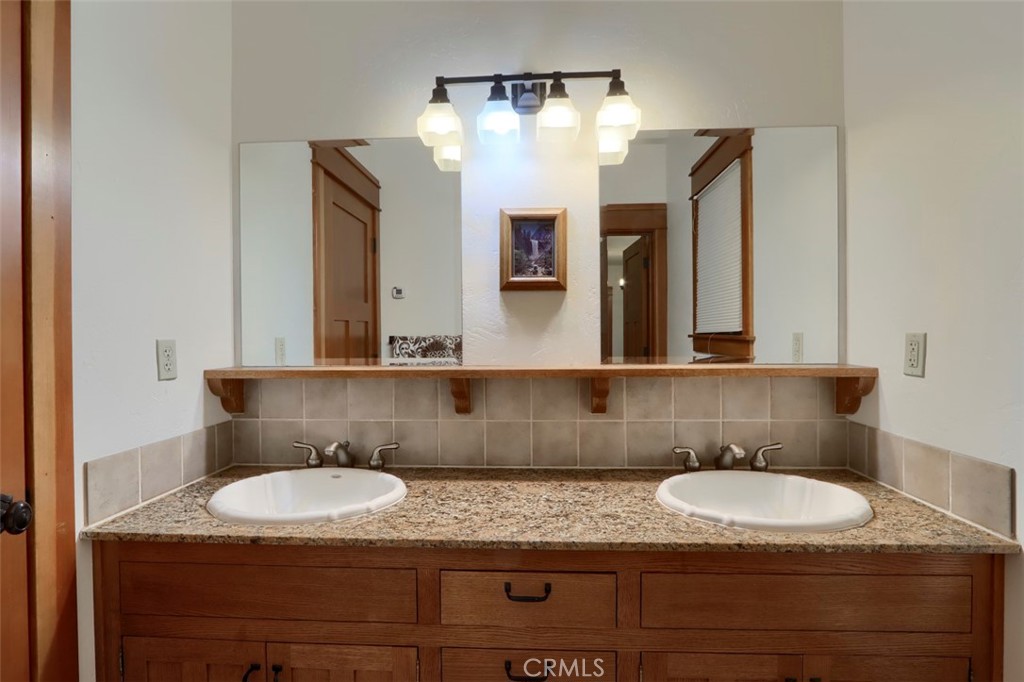 7475 Henness Circle Property Photo 24