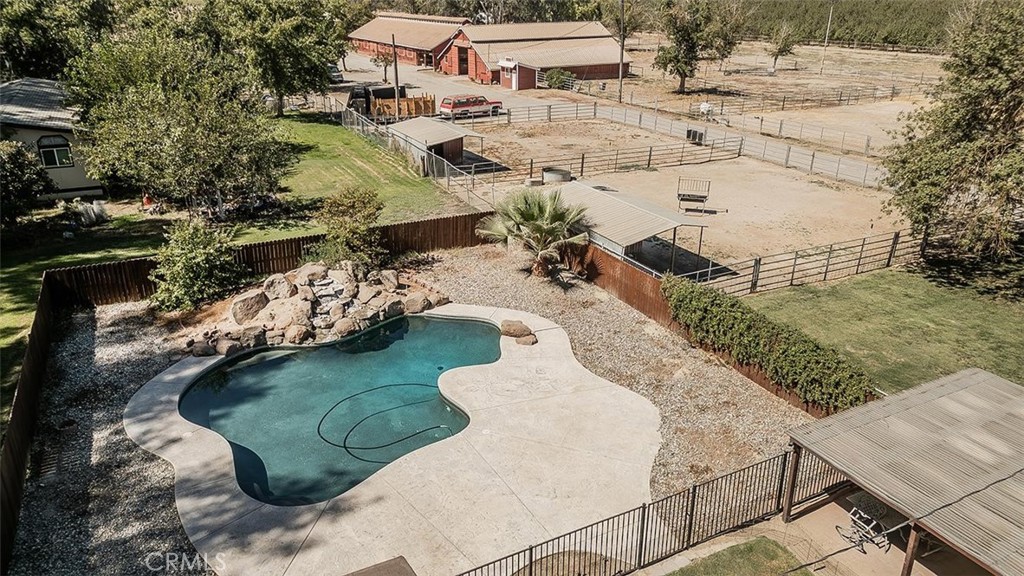 14901 S Highland Property Photo 3