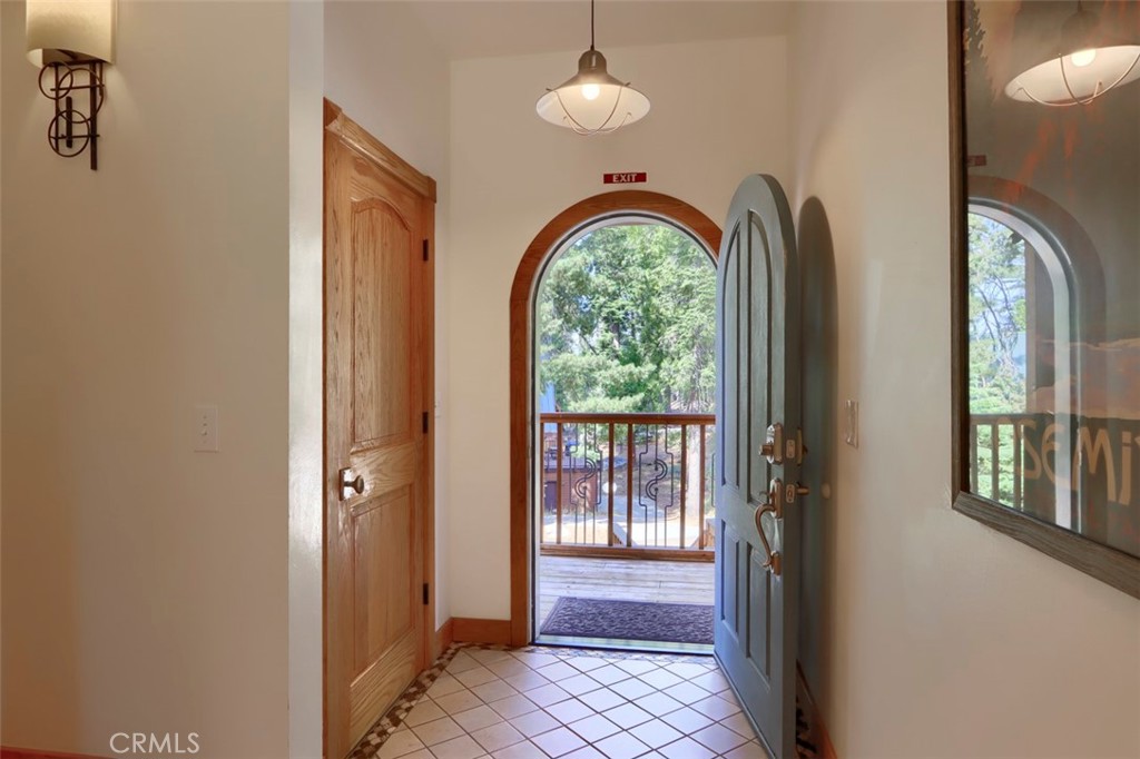 7594 Azalea Property Photo 5