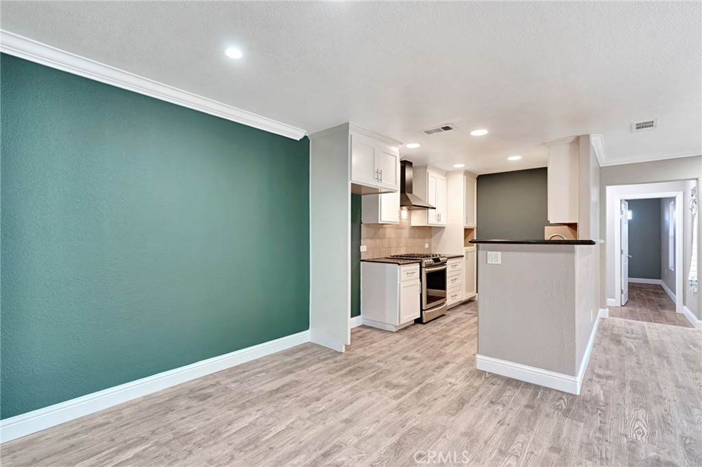 207 I Property Photo 12