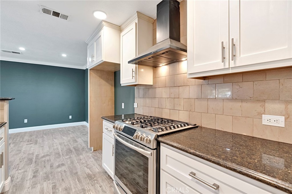 207 I Property Photo 17