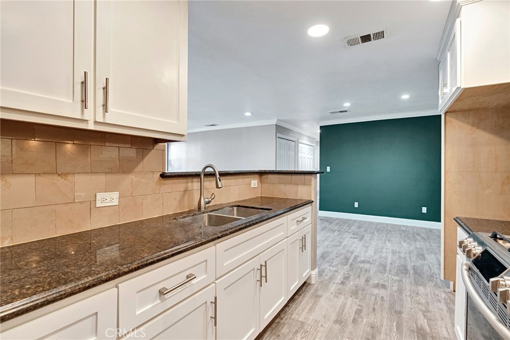 207 I Property Photo 18