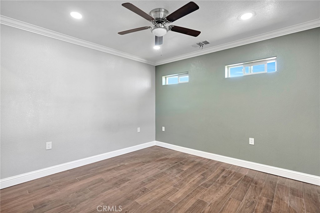 207 I Property Photo 19
