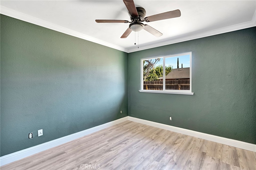 207 I Property Photo 26