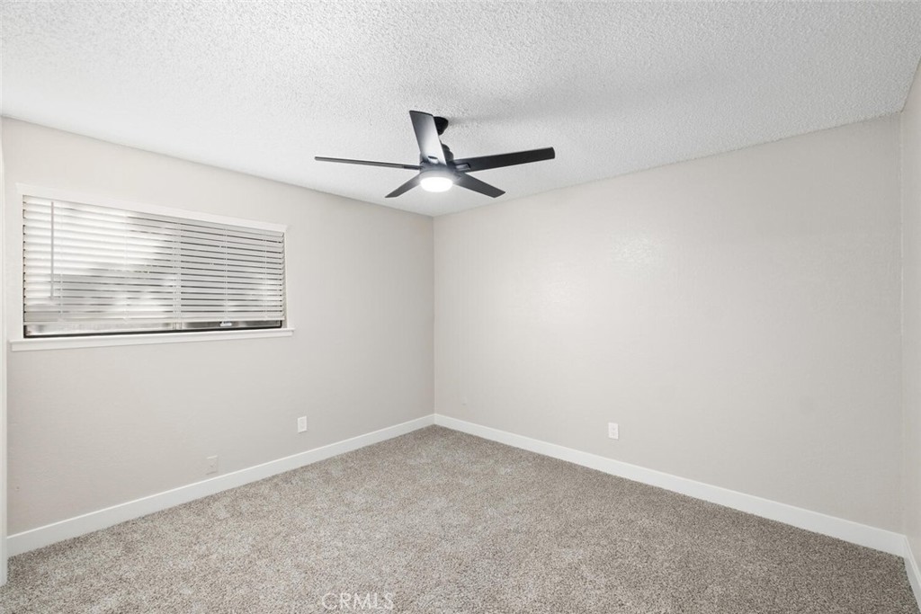 1189 W Pinedale Property Photo 17
