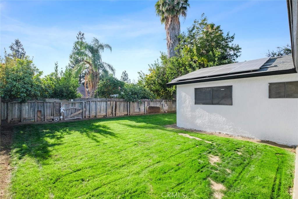 1189 W Pinedale Property Photo 20