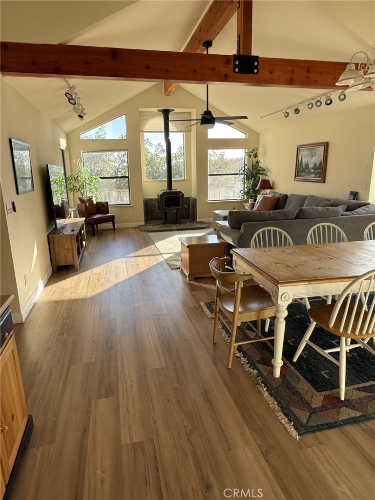 53050 Ridge Top Drive Property Photo 4