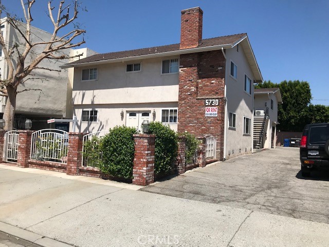 5730 Laurel Canyon Boulevard 3 Property Photo 3