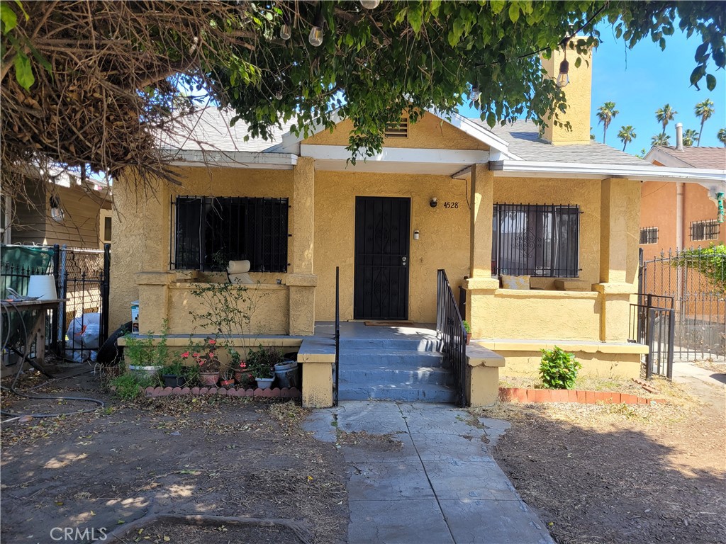 4528 Arlington Avenue Property Photo