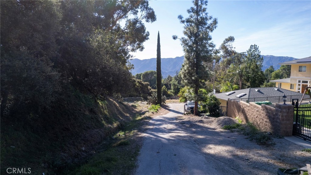 5500 La Forest Drive Property Photo 18