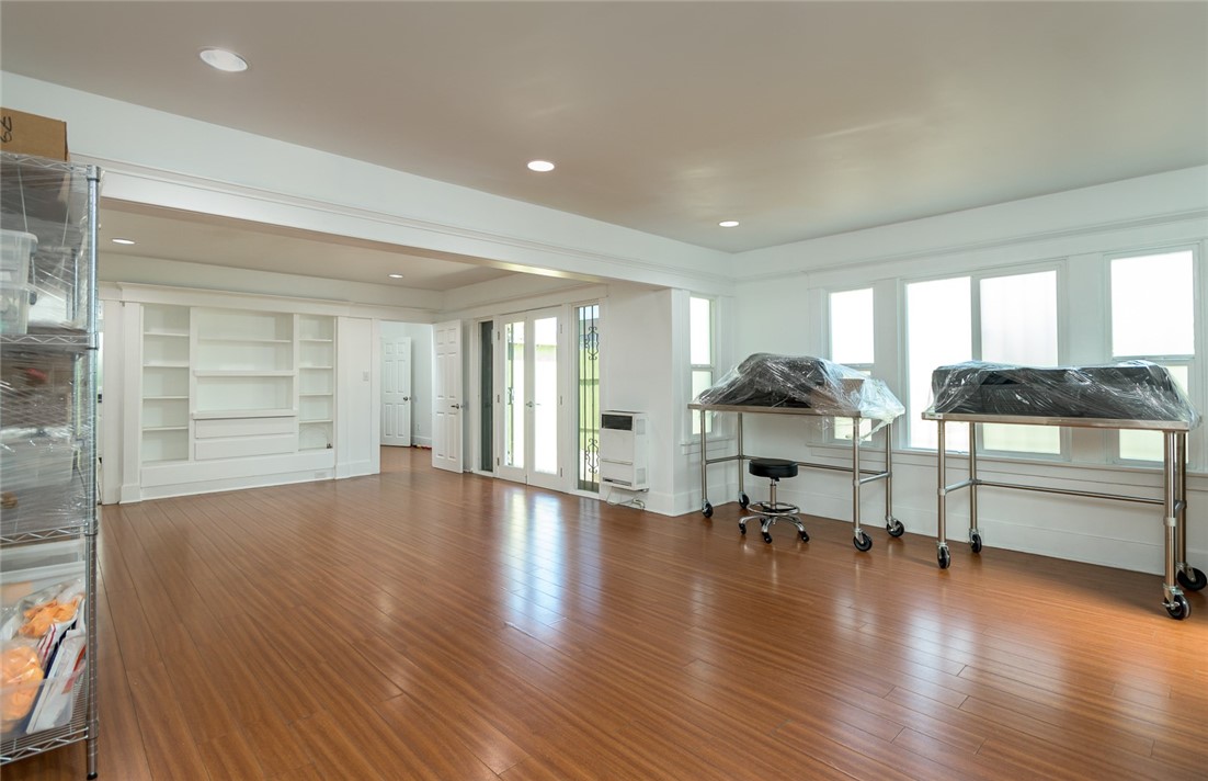 6409 Regent Street Property Photo 7