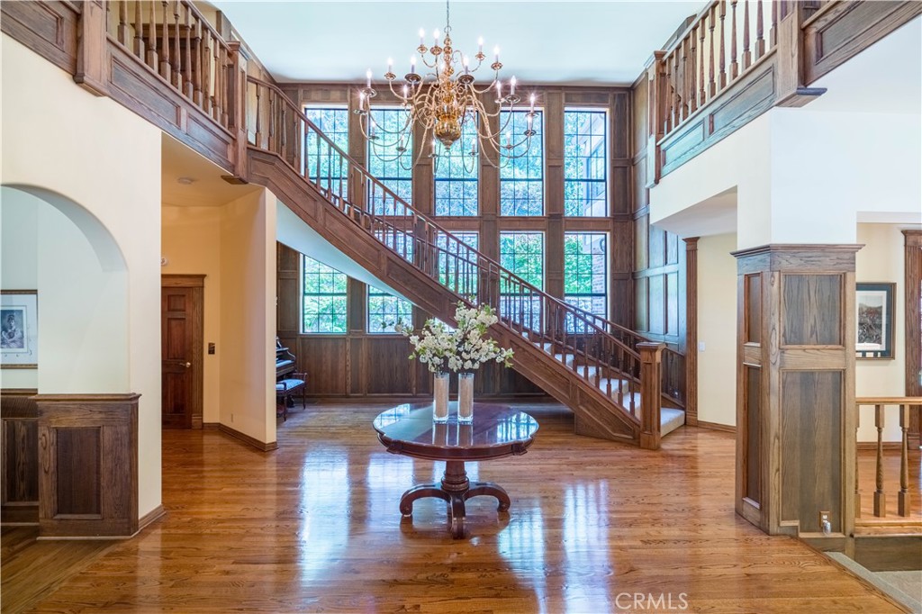375 Berkshire Avenue Property Photo 9