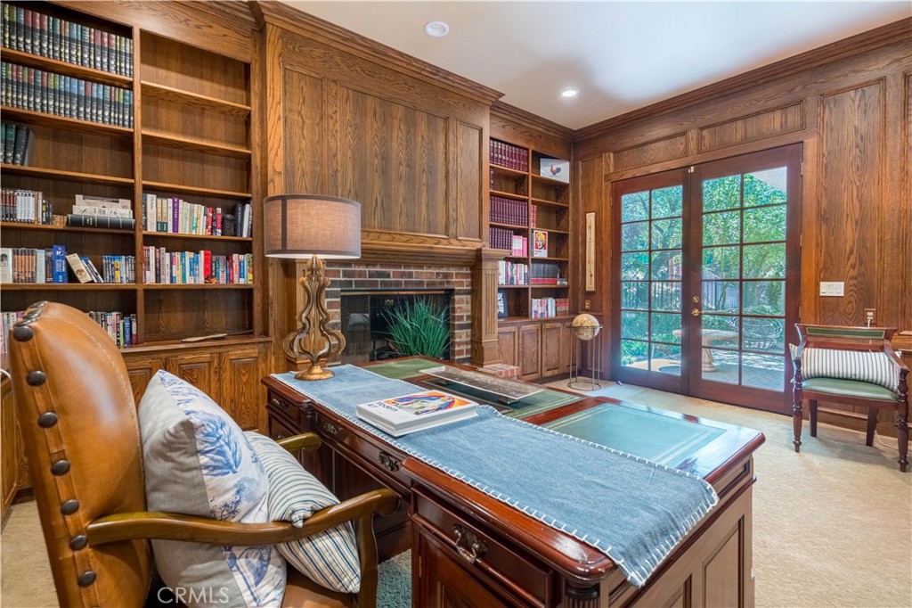 375 Berkshire Avenue Property Photo 16