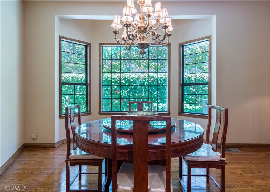 375 Berkshire Avenue Property Photo 21
