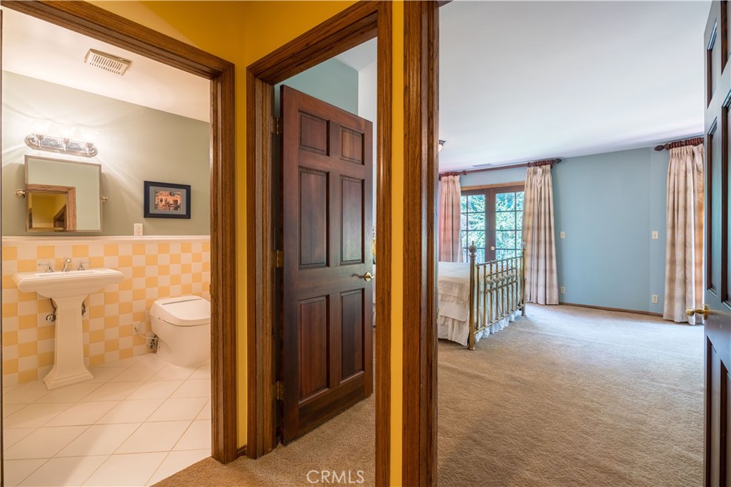 375 Berkshire Avenue Property Photo 54