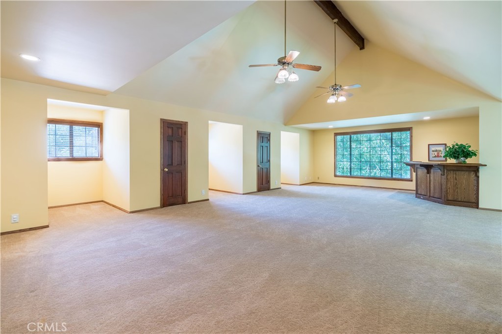 375 Berkshire Avenue Property Photo 56