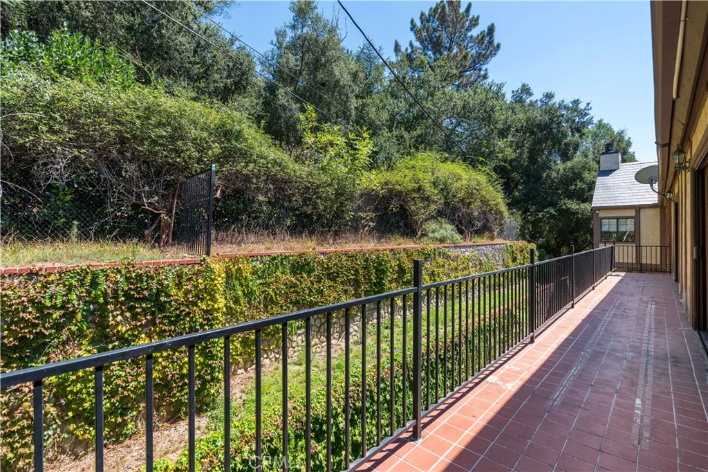 375 Berkshire Avenue Property Photo 69