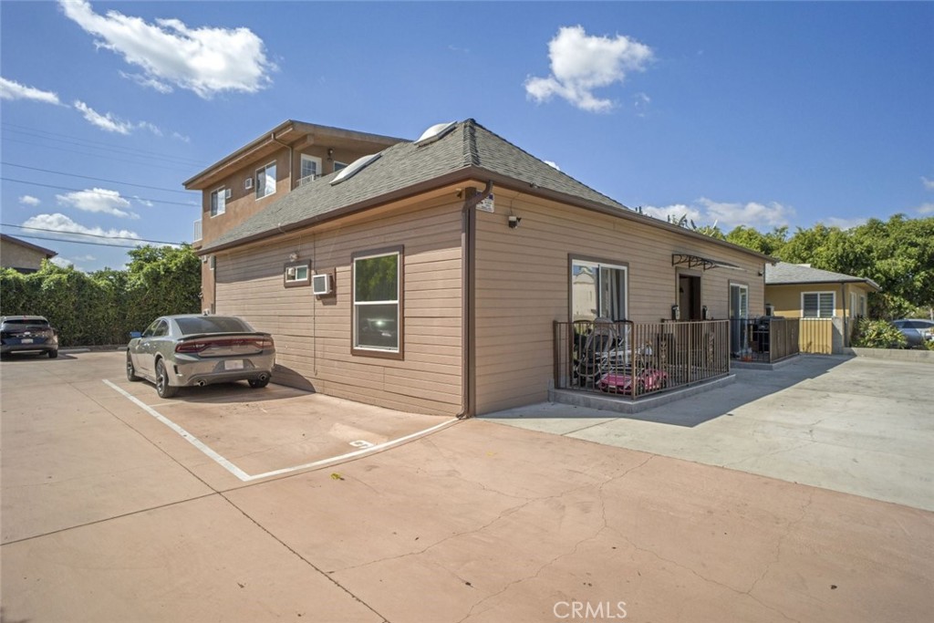1344 E Broadway Property Photo 14
