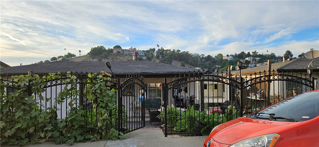 5077 -5079 Borland Road Property Photo 7