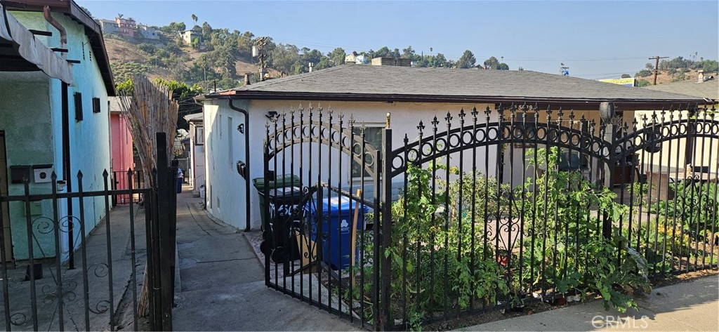 5077 -5079 Borland Road Property Photo 8