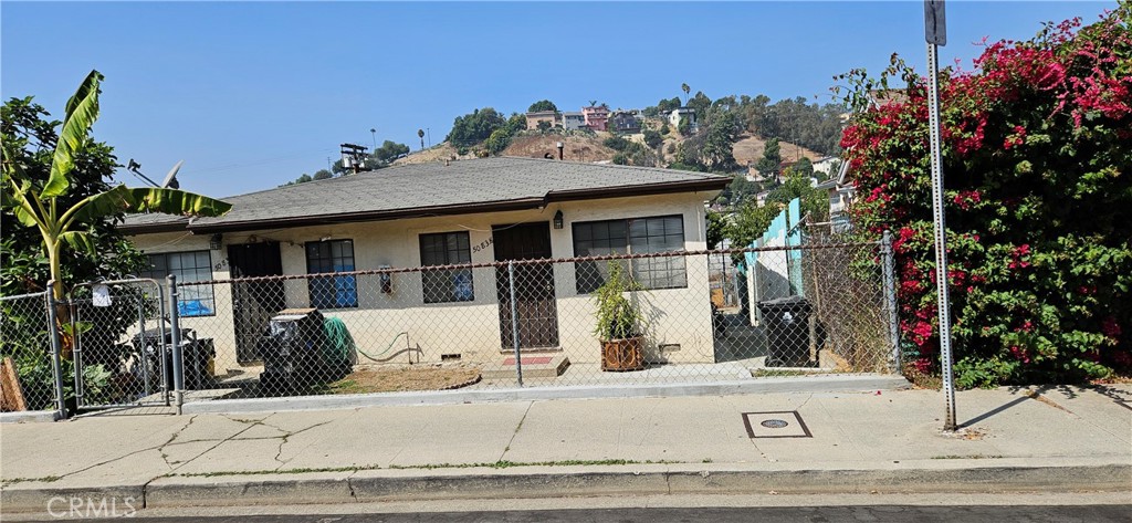 5081 -5083 Borland Road Property Photo 2