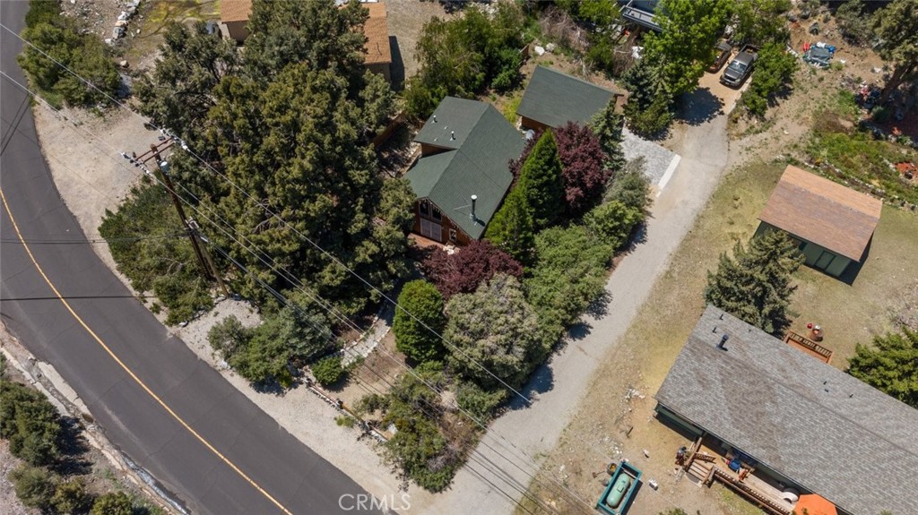 14329 Voltaire Drive Property Photo 6