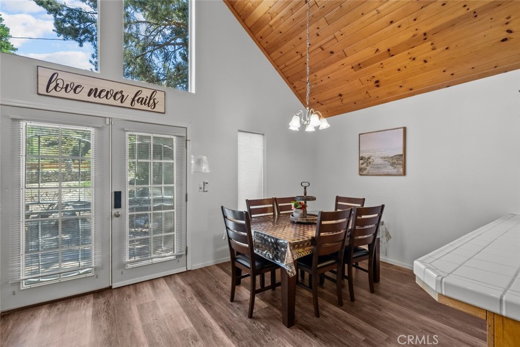 14329 Voltaire Drive Property Photo 12