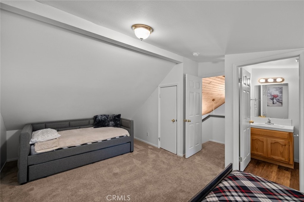 14329 Voltaire Drive Property Photo 23
