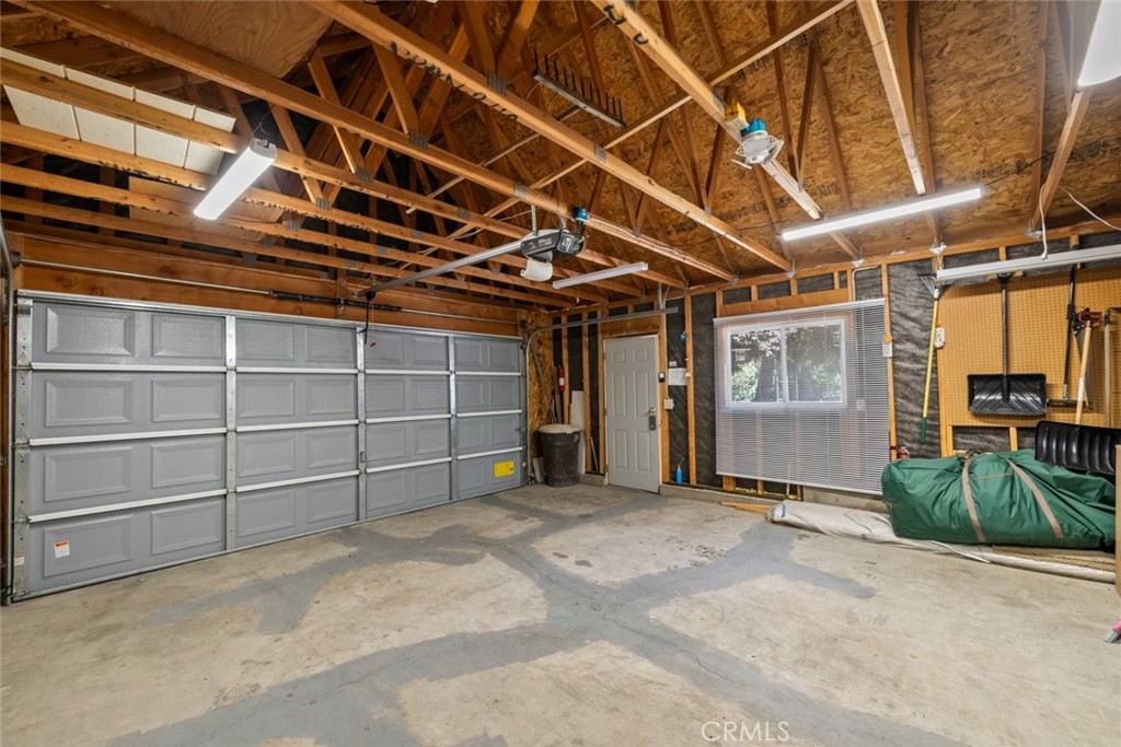 14329 Voltaire Drive Property Photo 24