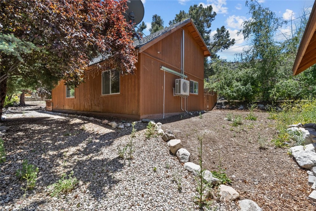 14329 Voltaire Drive Property Photo 27