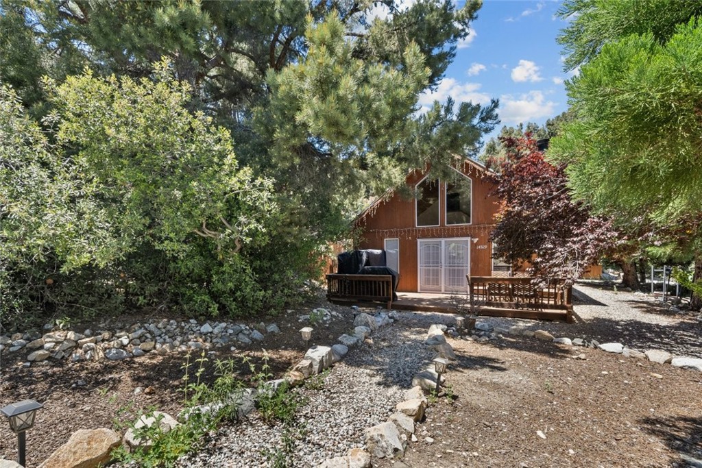 14329 Voltaire Drive Property Photo 33