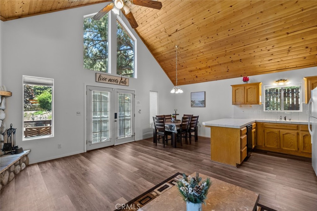 14329 Voltaire Drive Property Photo 43