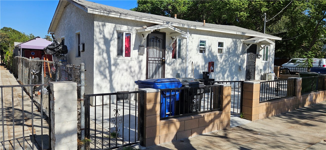2483 Lancaster Avenue Property Photo 3
