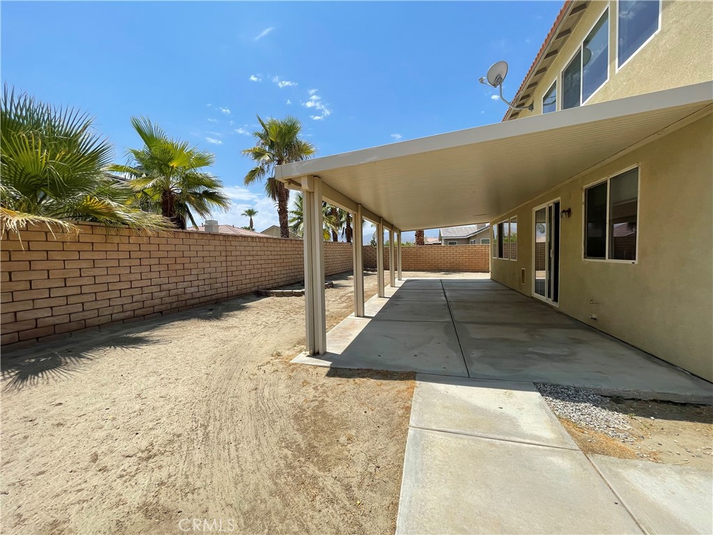 37222 Camden Dr Property Photo 7